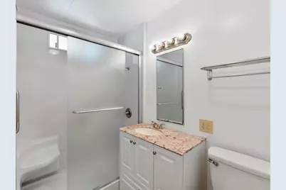 1506 Oak Drive #12, Vista, CA 92084 - Photo 21