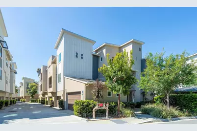 6042 Colt Place #303, Carlsbad, CA 92009 - Photo 3