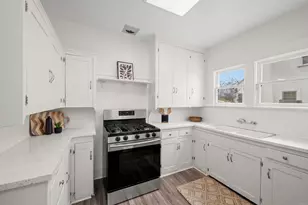 1011 Flora Ave, Coronado, CA 92118 - Photo 17