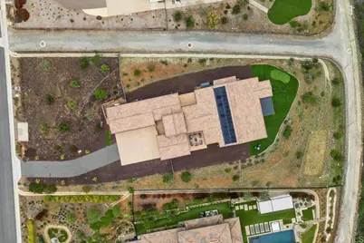 3881 Rancho Summit Drive, Encinitas, CA 92024 - Photo 5