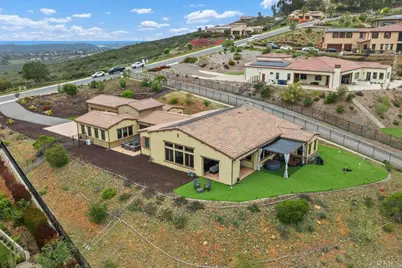 3881 Rancho Summit Drive, Encinitas, CA 92024 - Photo 7