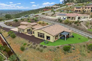 3881 Rancho Summit Dr, Encinitas, CA 92024 - Photo 7