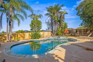 330 Skyline, Vista, CA 92084 - Photo 41