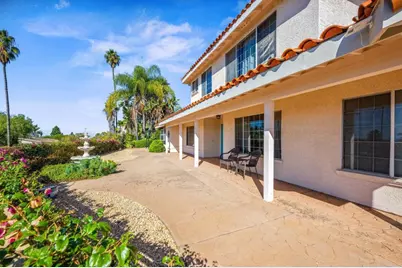 330 Skyline, Vista, CA 92084 - Photo 3