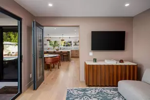 2110 Calle Guaymas, La Jolla, CA 92037 - Photo 15