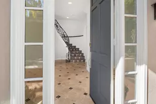 9703 Keeneland Row, La Jolla, CA 92037 - Photo 5