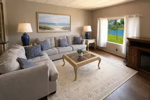 7019 San Carlos, Carlsbad, CA 92011 - Photo 3