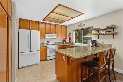 19185 Laurenrae Street, Riverside, CA 92508 - Photo 11