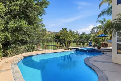 2414 Fallbrook Place, Escondido, CA 92027 - Photo 13