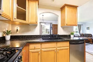 5004 Los Morros Way, Oceanside, CA 92057 - Photo 9