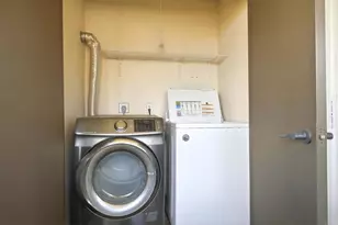 5004 Los Morros Way, Oceanside, CA 92057 - Photo 17