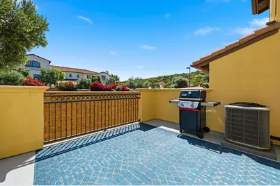 1678 Fairlead Avenue, Carlsbad, CA 92011 - Photo 3