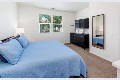 451 Avenida De La Luna, Vista, CA 92083 - Photo 19