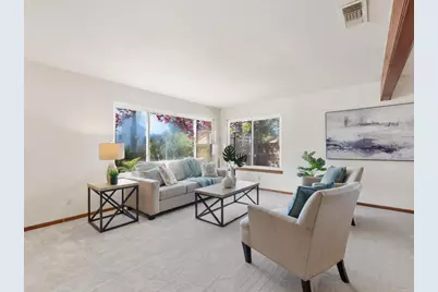 2646 Unicornio St, Carlsbad, CA 92009 - Photo 9