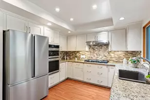 2646 Unicornio St, Carlsbad, CA 92009 - Photo 17