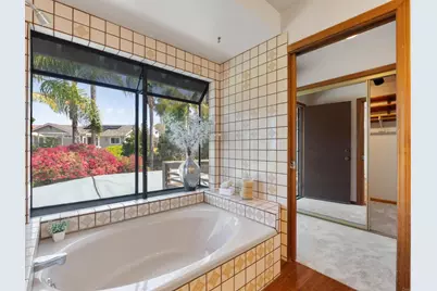 2646 Unicornio St, Carlsbad, CA 92009 - Photo 31