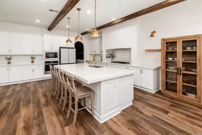 587 Gateway Lane, San Marcos, CA 92078 - Photo 7