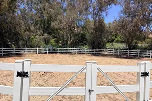 7063 Via Mariposa Norte, Bonsall, CA 92003 - Photo 71