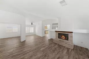 40684 Corte Albara, Murrieta, CA 92562 - Photo 11