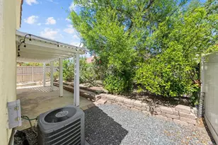 40684 Corte Albara, Murrieta, CA 92562 - Photo 37