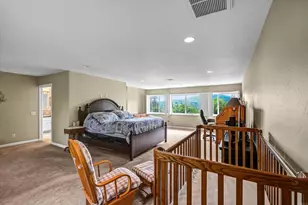3056 Overhill Dr, Vista, CA 92084 - Photo 19