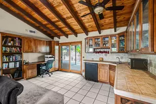 3056 Overhill Dr, Vista, CA 92084 - Photo 17
