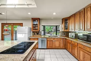 3056 Overhill Dr, Vista, CA 92084 - Photo 11