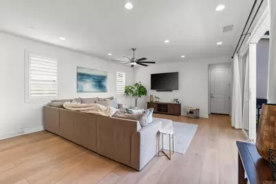 105 S Nevada Ave., Ventura, CA 93004 - Photo 5