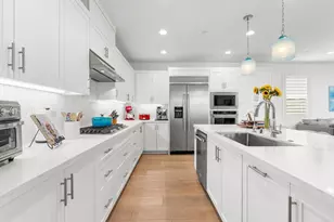 105 S Nevada Ave, Ventura, CA 93004 - Photo 11