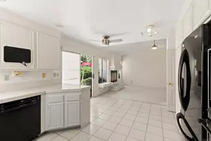1338 Miracielo Ct, San Marcos, CA 92078 - Photo 13
