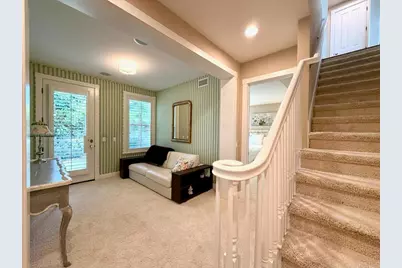 212 N Helix Avenue, Solana Beach, CA 92075 - Photo 15