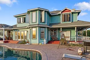 11060 San Luis Rey Dr, Valley Center, CA 92082 - Photo 9