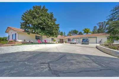 15245 La Plata Ct, Ramona, CA 92065 - Photo 7