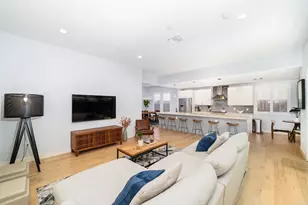 261 Chinquapin Ave, Carlsbad, CA 92008 - Photo 17
