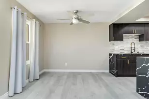 2828 Famosa Blvd, San Diego, CA 92107 - Photo 11