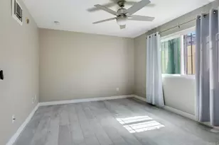 2828 Famosa Blvd, San Diego, CA 92107 - Photo 11