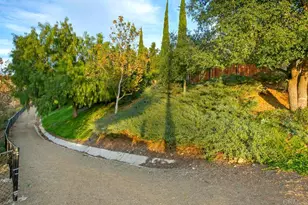7667 Circulo Sequoia, Carlsbad, CA 92009 - Photo 49