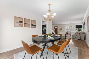 939 Chablis Ln, Vista, CA 92083 - Photo 9