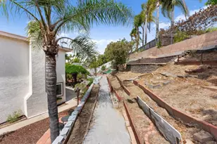 939 Chablis Ln, Vista, CA 92083 - Photo 53