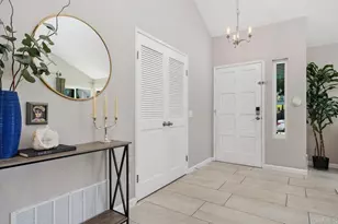 1744 Calle Jules, Vista, CA 92084 - Photo 9