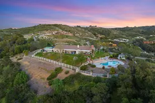 40225 Lucero Dr, Temecula, CA 92592 - Photo 59