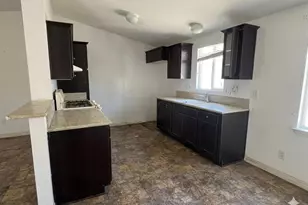 1600 E Vista Way Space 37, Vista, CA 92084 - Photo 5