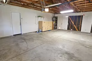 390 Pismo Bay Ct, Oceanside, CA 92056 - Photo 13