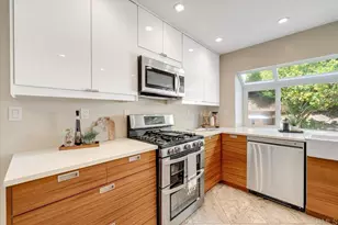1568 Mallorca Dr, Vista, CA 92081 - Photo 15