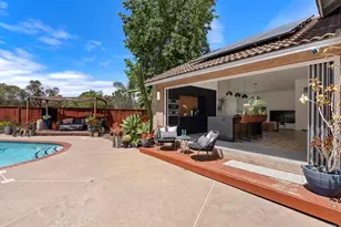 1609 Honeysuckle Ct, Encinitas, CA 92024 - Photo 43