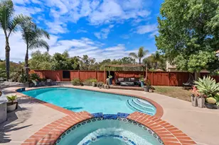 1609 Honeysuckle Ct, Encinitas, CA 92024 - Photo 45