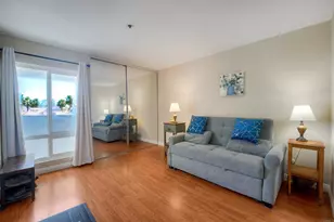 910 N Pacific St, Oceanside, CA 92054 - Photo 21