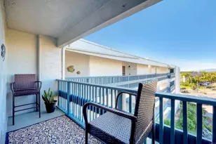 910 N Pacific St, Oceanside, CA 92054 - Photo 11