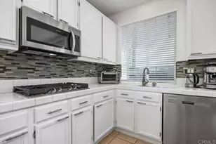 687 Glasgow Ct, San Marcos, CA 92069 - Photo 15
