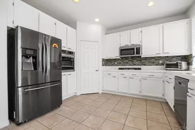 687 Glasgow Court, San Marcos, CA 92069 - Photo 15